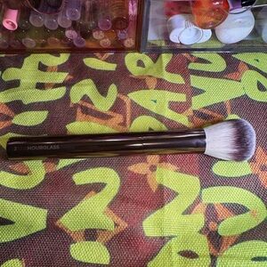 Hourglass foundation/blush Makeup Brush